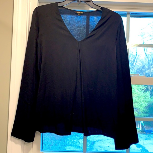 Top - Picture 1 of 5